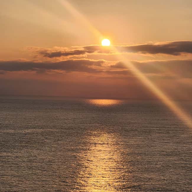 Jeju Island: Sunrise Guided Tour with Hotel Pickup - Who This Tour Suits Best (and Who Might Skip It)