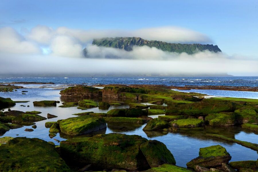 Jeju Premium Small Group UNESCO Day Tour - East - Ilchul Land and Land Micheon Cave, Plus the Footbath Calm Down