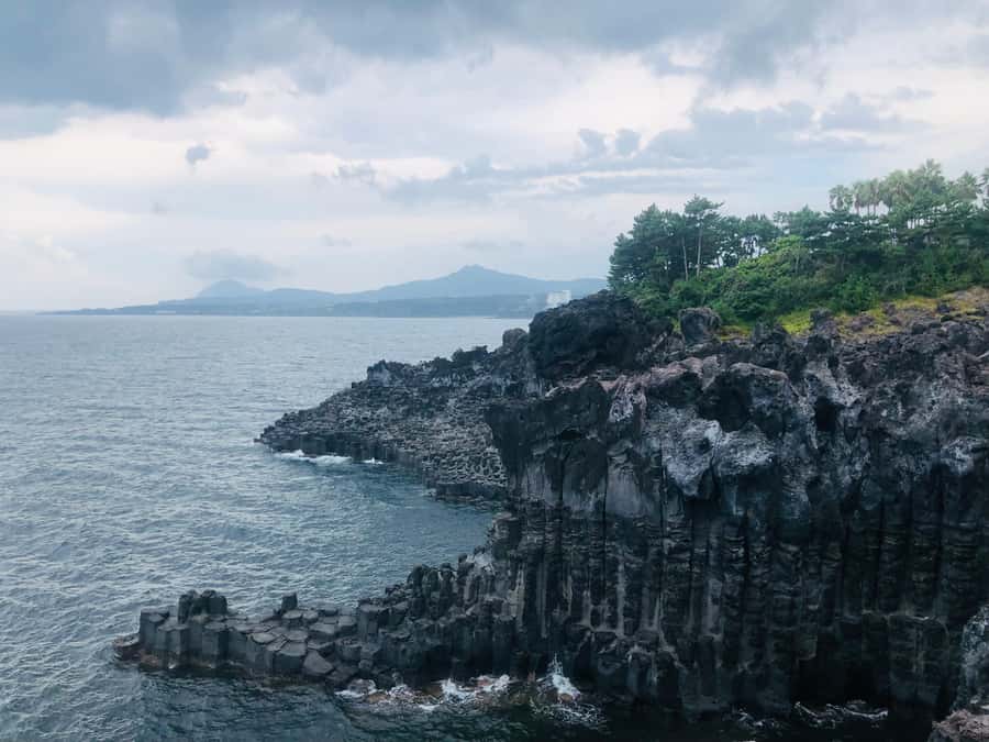 Jeju Premium Small Group UNESCO Day Tour - South - Cheonjiyeon Falls, a Korea natural monument moment