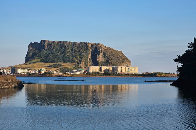 Jeju Private Half-Day Tour - UNESCO SITE Seongsan illchulbong - Should you book the Jeju Private Half-Day Tour to UNESCO Seongsan Ilchulbong?