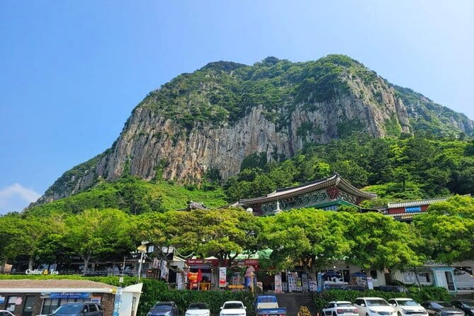 Jeju Southern UNESCO Full Day Tour with Mt.Halla - Songaksan Mountain: The Long View Stop and Lunch on Your Own