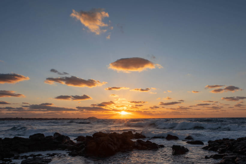 Jeju: Sunset Tour Olle Trail Walking Tour with Hotel Pickup - Sunset route logic: why this tour feels easy