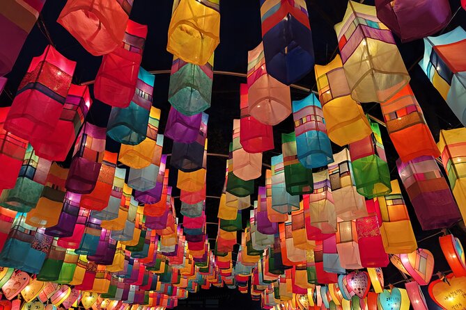 Jinju Namgang Yudeung Festival Bus tour from Busan - Timing, Weather, and Crowd Reality at Night