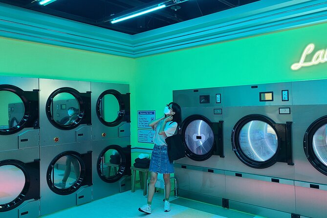 K-POP Experience in Seoul: Real K-POP Agency & Fan Culture - COEX Center: Starfield Library Photos and Ktown4u Shopping Time