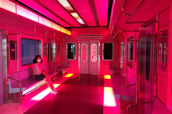 K-POP Experience in Seoul: Real K-POP Agency & Fan Culture - Guides Like Simba and Kim: Why the Day Feels Easy
