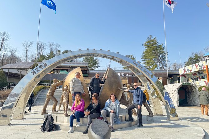 Korea DMZ Private Tour with War Memorial Tour as Service - Key things that make this DMZ day work