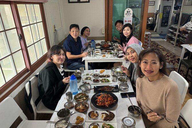 Korean BBQ with People in Busan - Practical tips so you enjoy it from the first minute