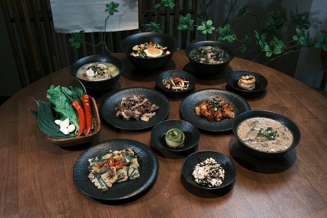 Korean Cooking Class Full Meal with BBQ on an All in One Table - The All-at-Once Korean Meal Rhythm (And Why It Works)
