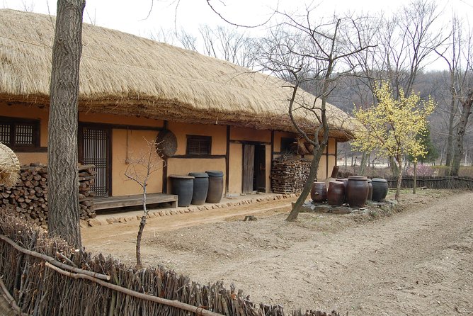 Korean Folk Village Afternoon Tour from Seoul - Guide Style Matters: From Lena’s Praise to the Risk of a Sales Pitch