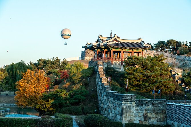Korean Folk Village and Suwon Hwaseong Fortress Day Tour(EG Tour) - The fortress walk at Suwon Hwaseong: UNESCO wall views and gate stories
