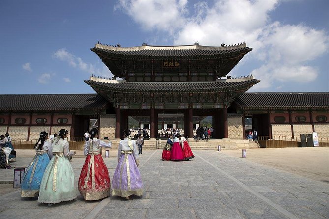 Korean History & Heritage Tour - Bukchon Hanok Village and Insadong’s artist-and-antiques lane