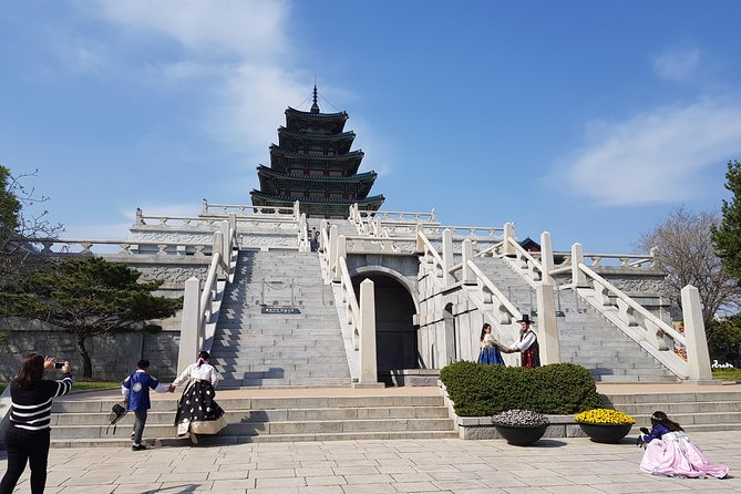 Korean Palace and Temple Tour in Seoul: Gyeongbokgung Palace and Jogyesa Temple - Tips to Get More Value From Every Minute