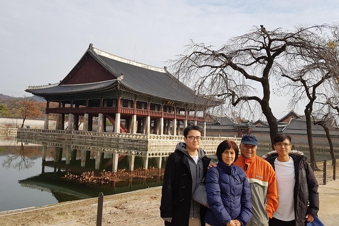 Layover Tour for essential Seoul City & Gourmet tour(Incl. Lunch) - Jogyesa Temple: a calm pause in central Seoul