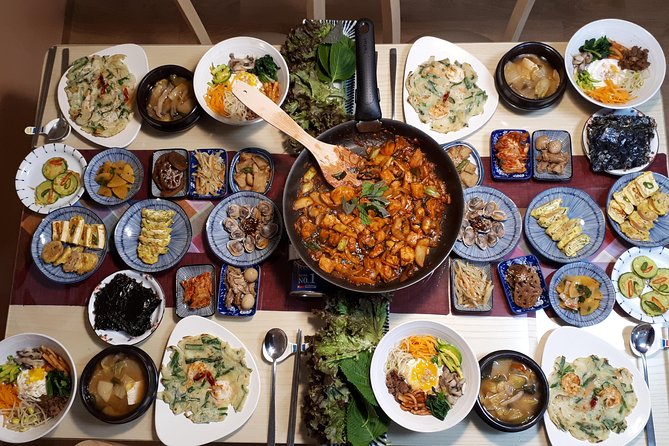 Local Home Korean Cooking Class & Market Adventure in Seoul - Market Adventure in Mangwon: Street Snacks and Ingredient Lessons