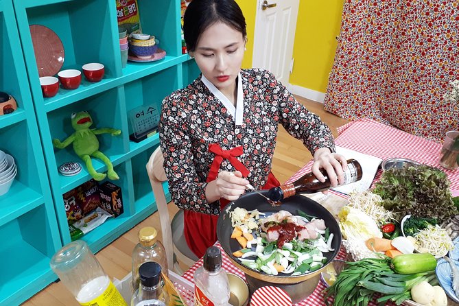 Local Home Korean Cooking Class & Market Adventure in Seoul - Four Dishes You Actually Make: Bibimbap, Dakgalbi, and More