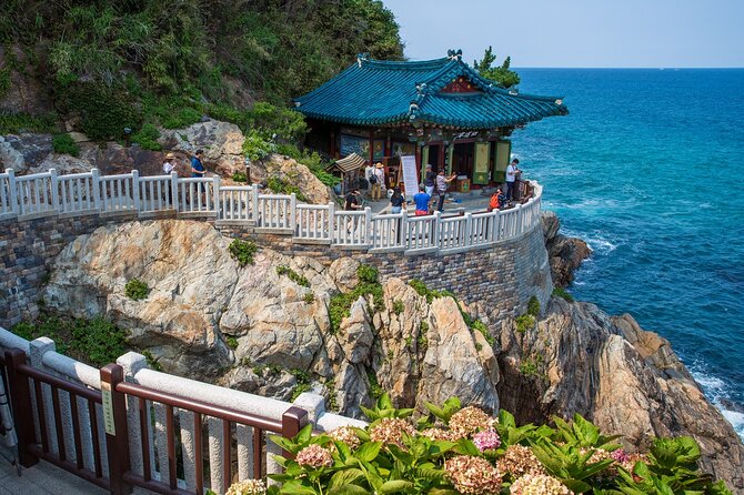 Mount Seorak and Naksansa Temple One Day Tour from Seoul - Group Size and Tour Style: You’ll Feel Organized, Not Rushed