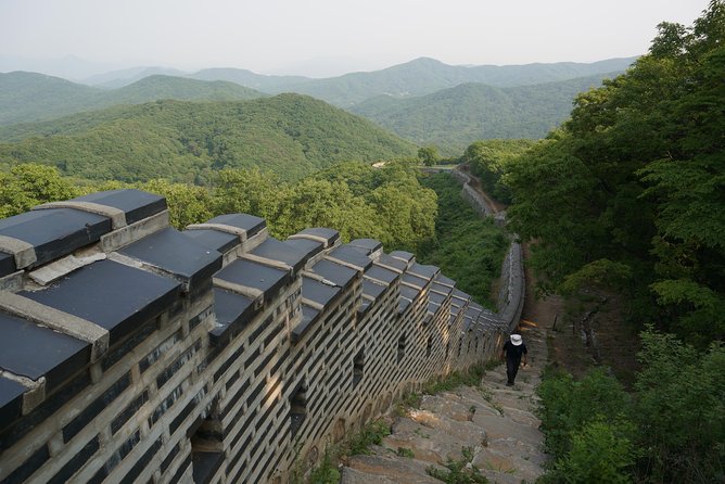 Namhansanseong UNESCO Historical Sites and Korean Folk Village-Private Tour - The Performances: Martial Arts, Acrobatics, and Why They Help