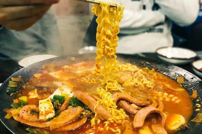 Night Food Tour in Seoul with Traditional and Modern Cuisine - Key highlights at a glance
