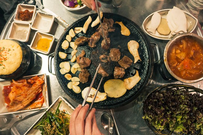 Night Food Tour in Seoul with Traditional and Modern Cuisine - Start Here: Meeting Point at 134 Jong-ro and Your First Stop
