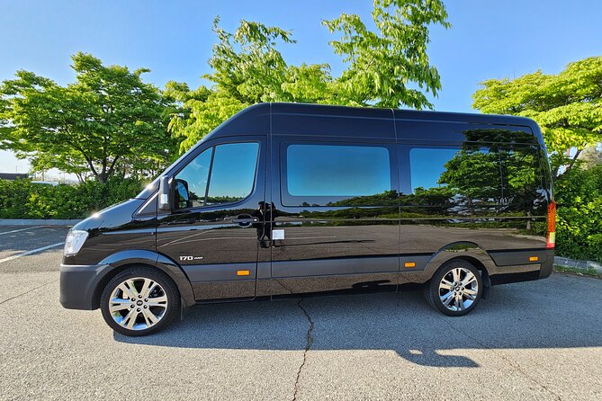 Private Airport Transfer From Incheon Airport To Seoul(up to 12) - The drive to Seoul: a smoother start, plus helpful pointers