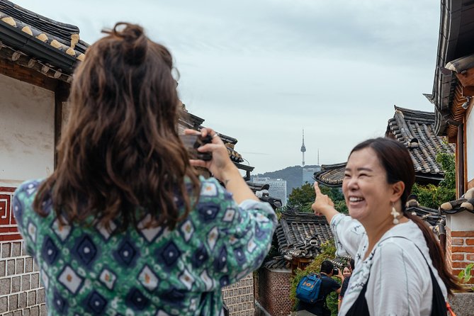 Private City Kickstart Tour: Seoul - The Real Win: Local Tips You Can Use the Same Day