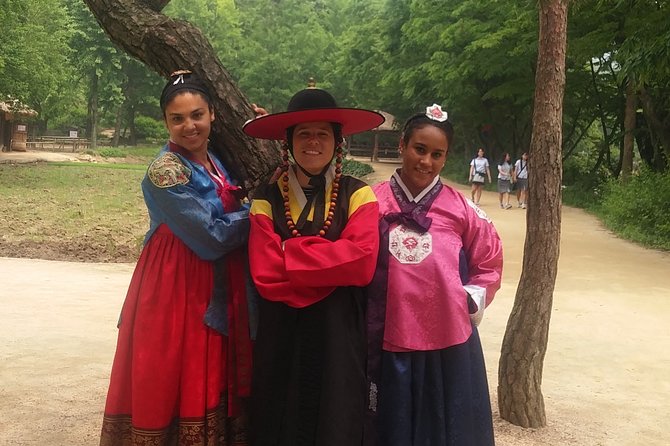 Private day tour Korea(Seoul trip) with Professional Photographer - Key highlights at a glance