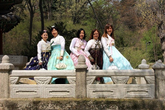 Private day tour Korea(Seoul trip) with Professional Photographer - DMZ day trip with Hiry Art Village and Provence Village