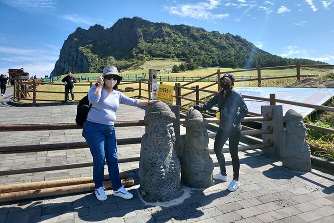Private Day Tour With Best Jumbo Taxi Driver Tour in jeju island - Woljeong-ri Beach: easy legs, good photos, cafe time