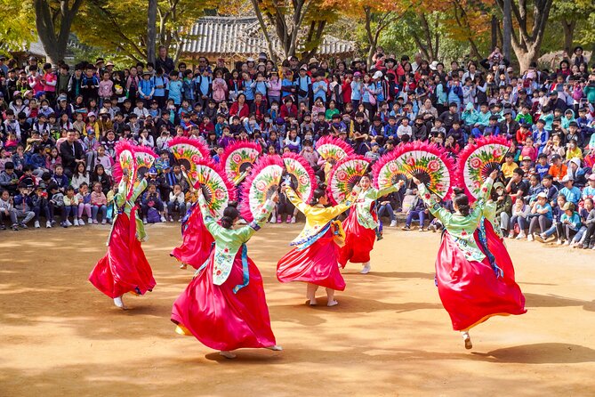Private Day Trip to Korean Folk Village and Hwaseong Fortress - Quick Takeaways