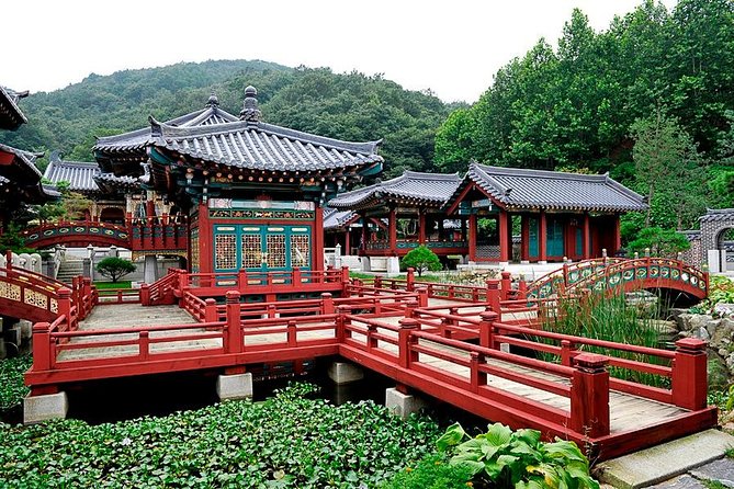Private day trip to Korean Folk Village & Dae Jang Geum Park - Lunch planning: easy choices for a day that’s mostly on the move