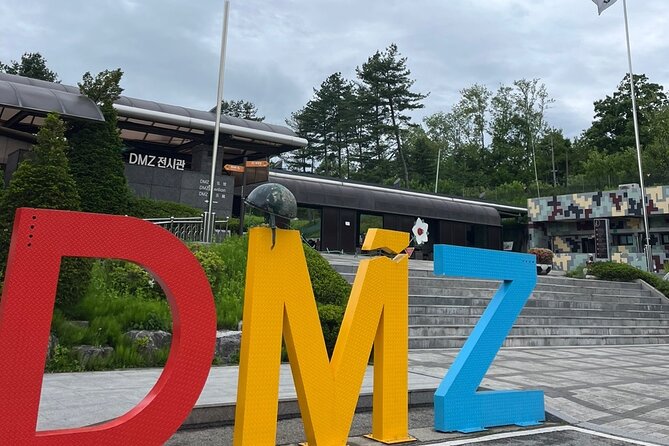 Private DMZ Tour with North Korean Defector + N Korean Lunch - Why a defector guide changes the DMZ visit