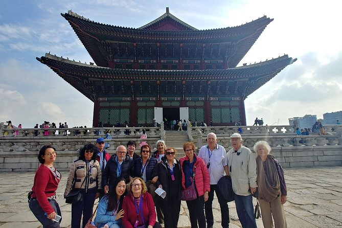 Private Full Day Seoul City Tour and N Tower Cable Car - Gyeongbokgung Palace: 90 minutes in the Joseon heart