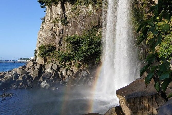 Private Half Day South and West Tour in Jeju Island - Pickup, private taxi comfort, and the real English expectations