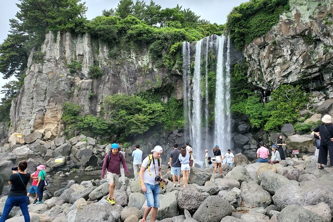 Private Half Day South and West Tour in Jeju Island - Oedolgae Rock, lonely rock with a love legend on the coast