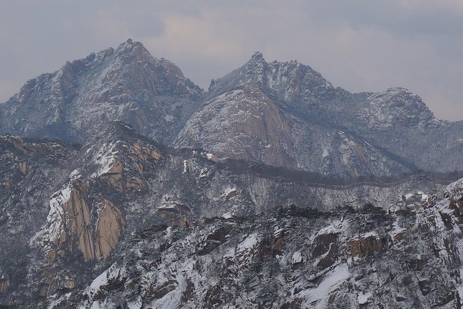 Private Hiking to Bukhansan & Korean Style Spa(Include Lunch) - Korean Spa Time (Jimjilbang): Recovery With Culture