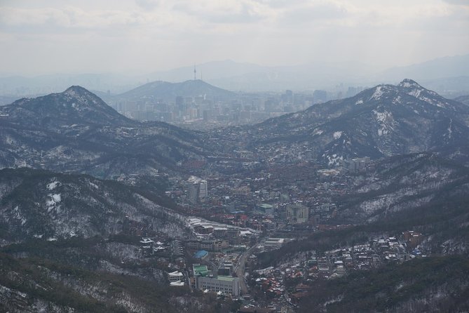 Private Hiking to Bukhansan & Korean Style Spa(Include Lunch) - Guides Matter: What You Should Look For