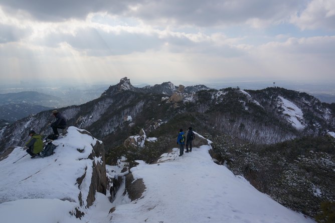 Private Hiking tour to Bukhansan Peak(Baegundae: 836.5m) with Mountain Expert - Reaching the Top: Views, Steep Sections, and Cable-Assisted Moments
