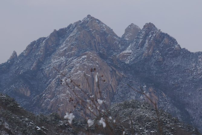 Private Hiking tour to Bukhansan Peak(Baegundae: 836.5m) with Mountain Expert - Granite Trails and the Baegundae Reality Check (836.5m)