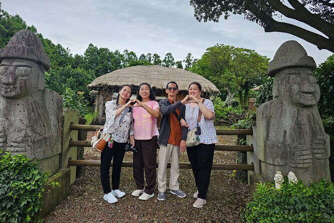 Private Jeju Customized Tour with Local Guide Mr.LEE Hong-min - South and west highlights: waterfalls, cliffs, and coastal roads