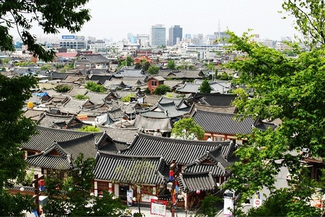 Private Jeonju Hanok Village - Culinary tour - Gyeonggijeon Shrine: royal portraits and Yi family memorial displays