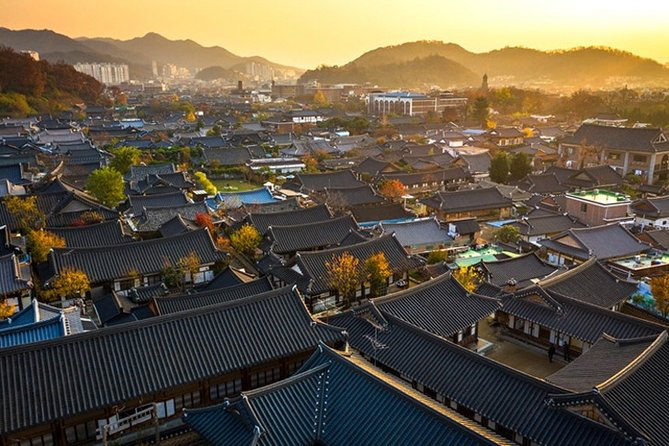 Private Jeonju Hanok Village - Culinary tour - The role of your guide: Jiwon, Andy, and the off-the-beaten-path factor
