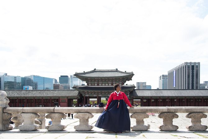 Private Palace Photo Shoot in Seoul with a Photographer - A Private Hanbok Photo Shoot at Gyeongbokgung: What You’re Really Paying For