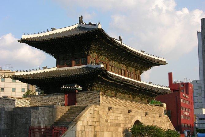 Private Seoul Wall Trekking [Inwangsan, Bugaksan, Naksan Park, N-Seoul Tower] - Price and value for $178: what you get for a full day