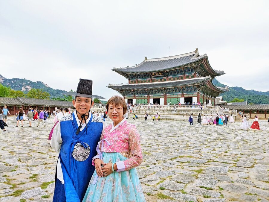 Private Tailor-made Seoul tour with Licensed Guide - Back to real Joseon life: Folk Village and 16th to 18th century atmosphere