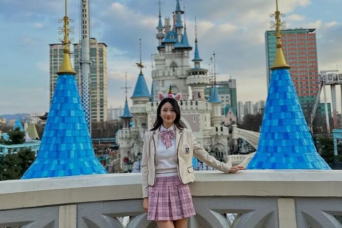 Private tour Lotte World,Tower,Aquarium(All Tickets are included) - The private-van value: what you actually get for $260