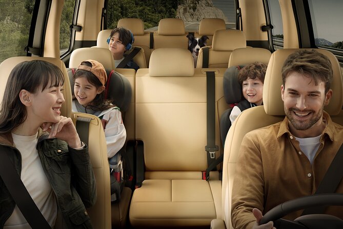 Private Tour to Lotte Tower, Aquarium and Lotte world Theme park - Key points at a glance
