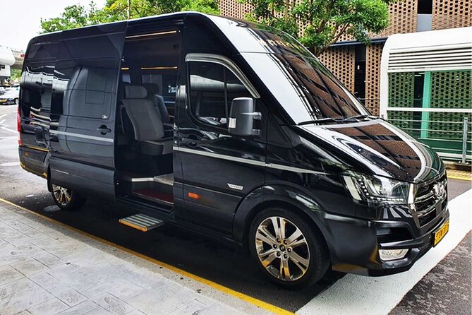 Private Transfer Incheon Airport <-> Seoul Korea - Hotel pickup in Seoul that starts your trip on easy mode