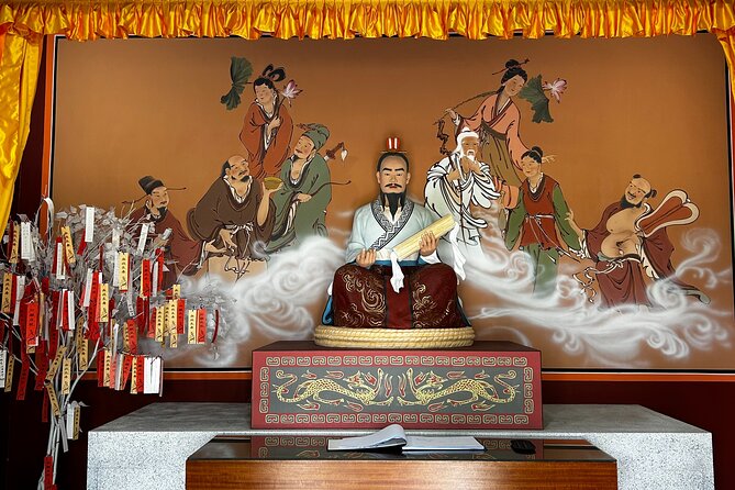 Seogwipo(the southern city of Jeju) Art Museum Walking Tour - Price and value: what $55 buys you in Seogwipo