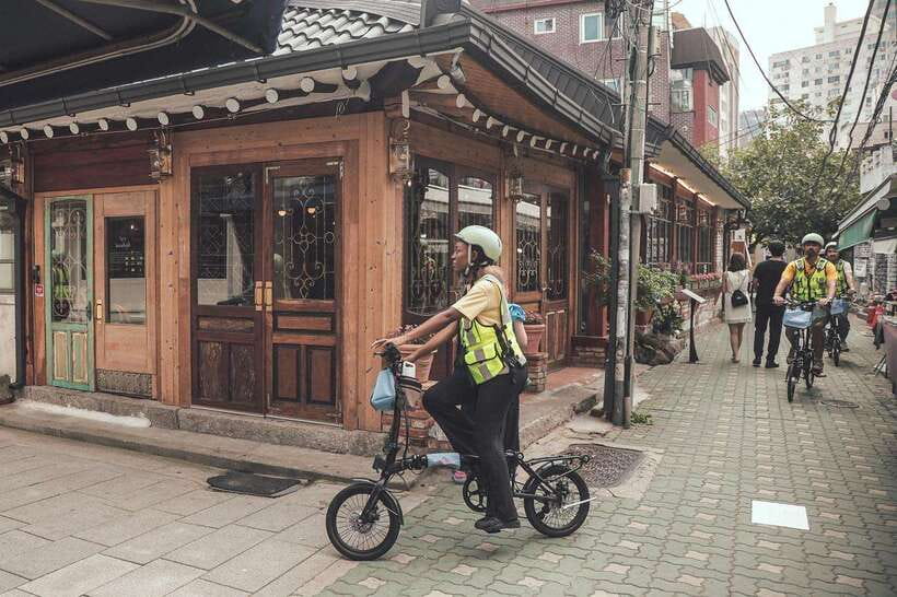 Seoul: Afternoon Ebike tour and "Happy Hour" food and drinks - 24-8 and the included Happy Hour: chi-maek or seasonal local drinks