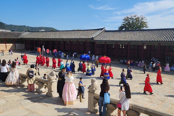 Seoul City Full Day Tour - Changdeok Palace (wearing Hanbok) - The ginseng shopping center stop, and how to handle it